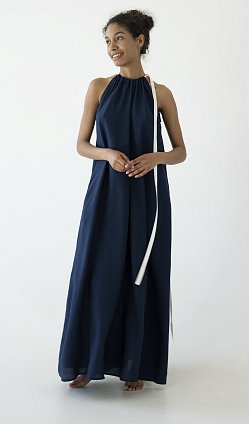 Фото модного нино сарафан с лентой синий сезон 2020 года
