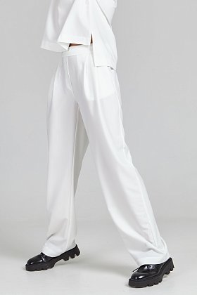 Фото модной одежды - илона брюки лен белые сезон 2020 года