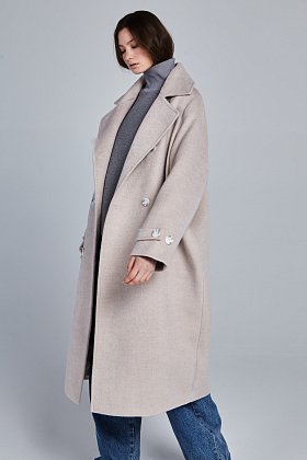 Фото модного либа пальто кокон бежевый цвет сезон 2020 года