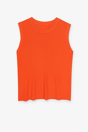 Фото модной одежды - limited майка лапша под горло оранжевая сезон 2020 года