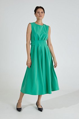 Фото модной одежды - лиина платье без рукавов зеленое сезон 2020 года