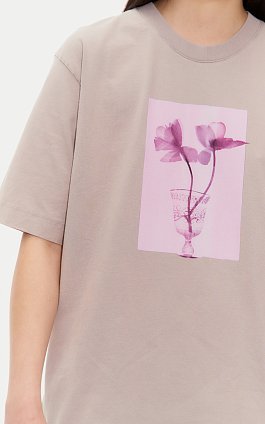 limited футболка цветы бежевая
