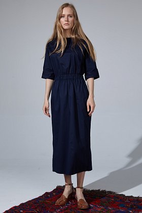 Фото модного кира платье прямое хлопок синий сезон 2020 года