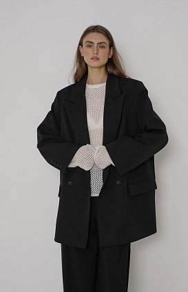 Фото модной одежды - стив жакет двубортный оверсайз черный сезон 2020 года