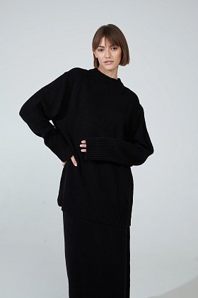 Фото модной одежды - агва костюм джемпер с юбкой черный сезон 2020 года